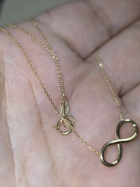 14K Gold Infinity Pendant Necklace